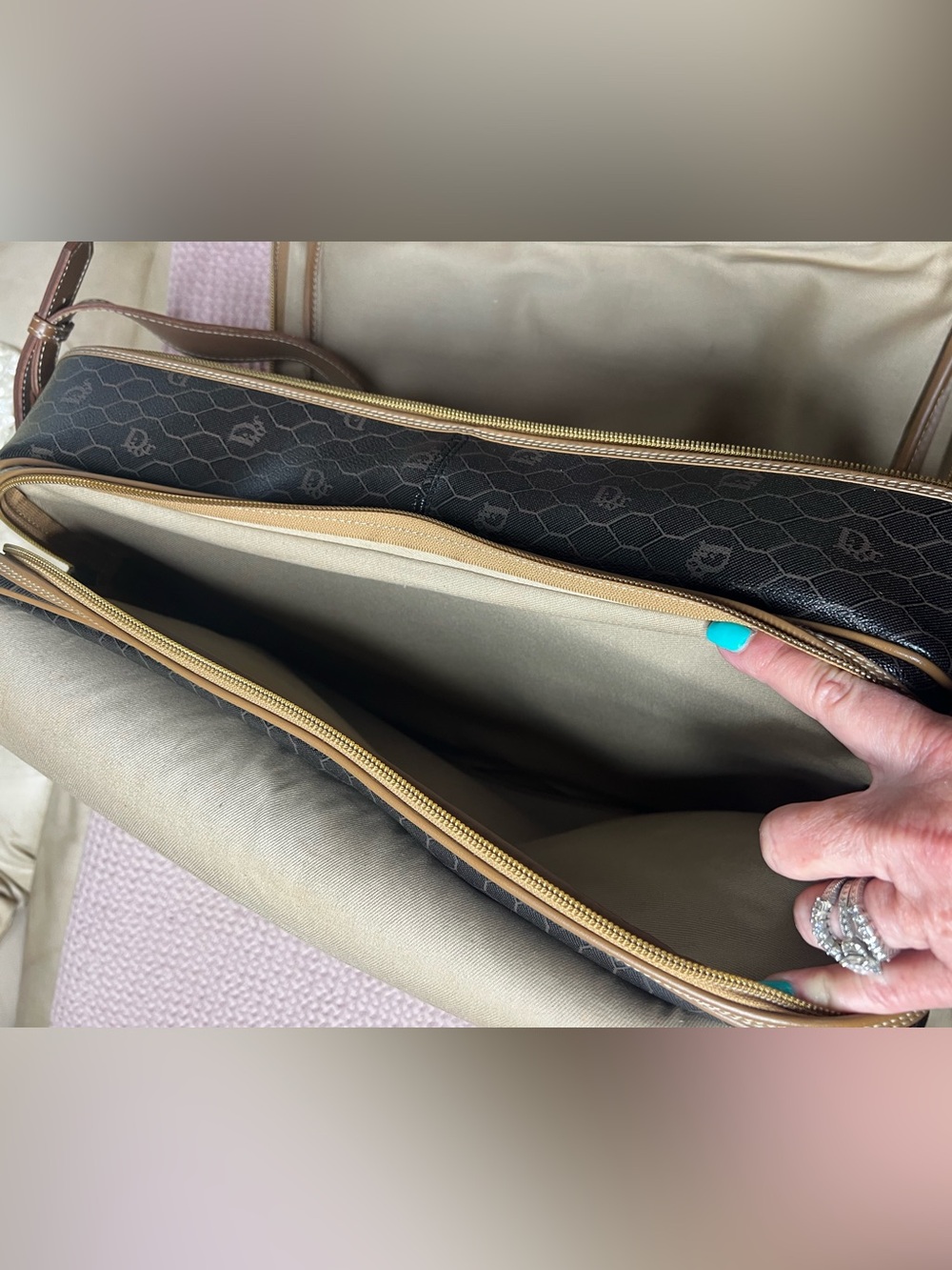Vintage Christian Dior Travel Luggage Bag RARE - Picture 13 of 17